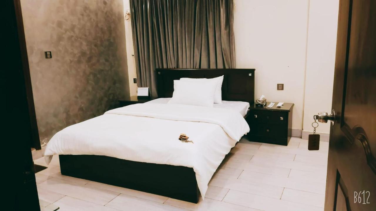 Elet Business Hotel Karachi Exterior foto